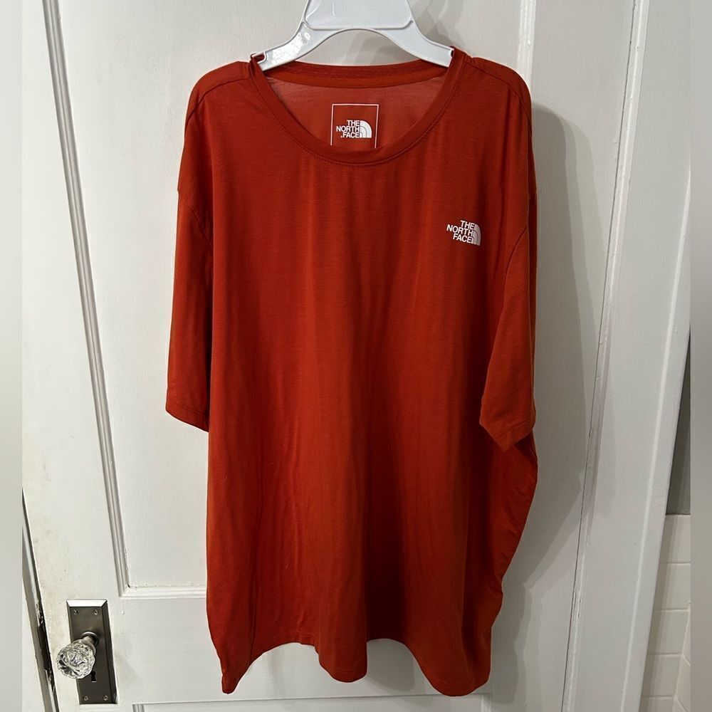The North Face Short Sleeve Tee